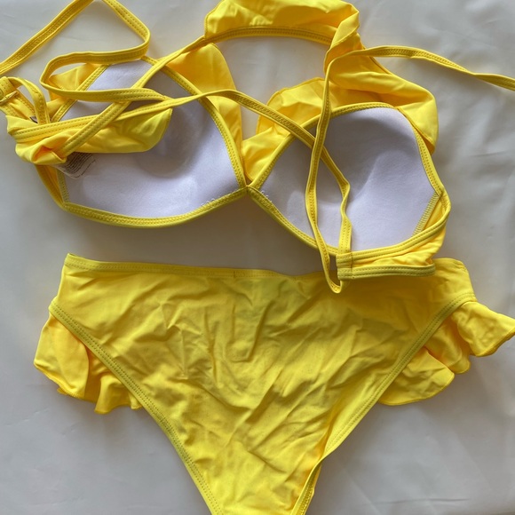 MARINA Yellow Ruffle Bikini Set - Picture 6 of 6